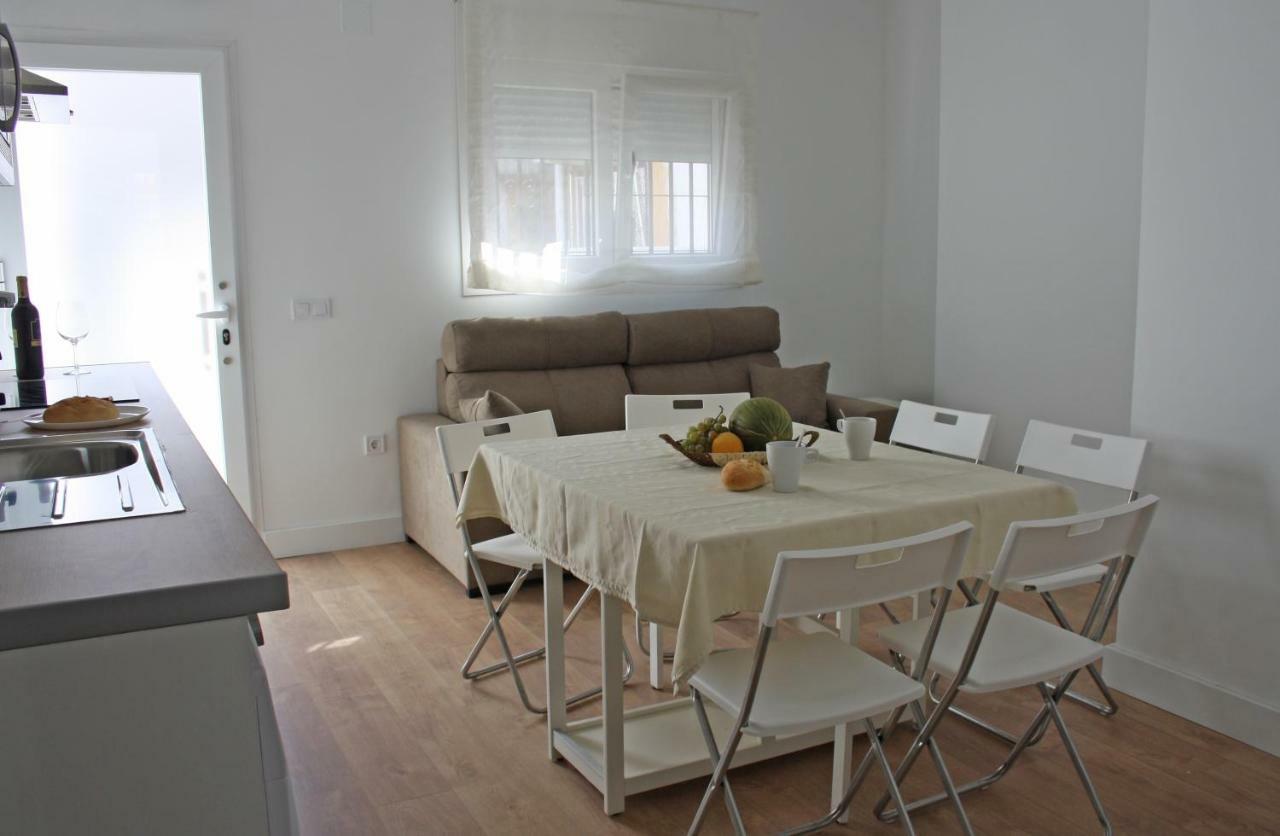 Apartamentos Angelita Plaza Beach Málaga Eksteriør bilde