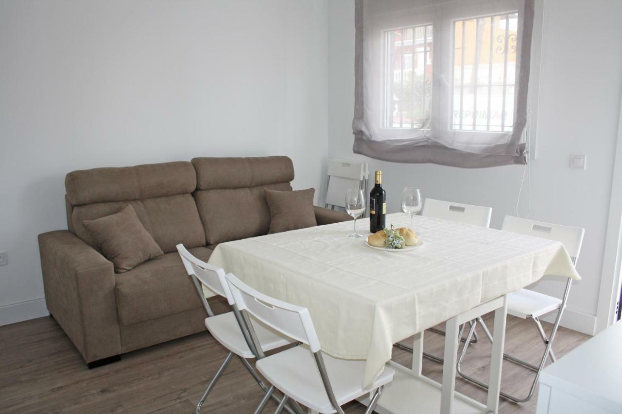 Apartamentos Angelita Plaza Beach Málaga Eksteriør bilde